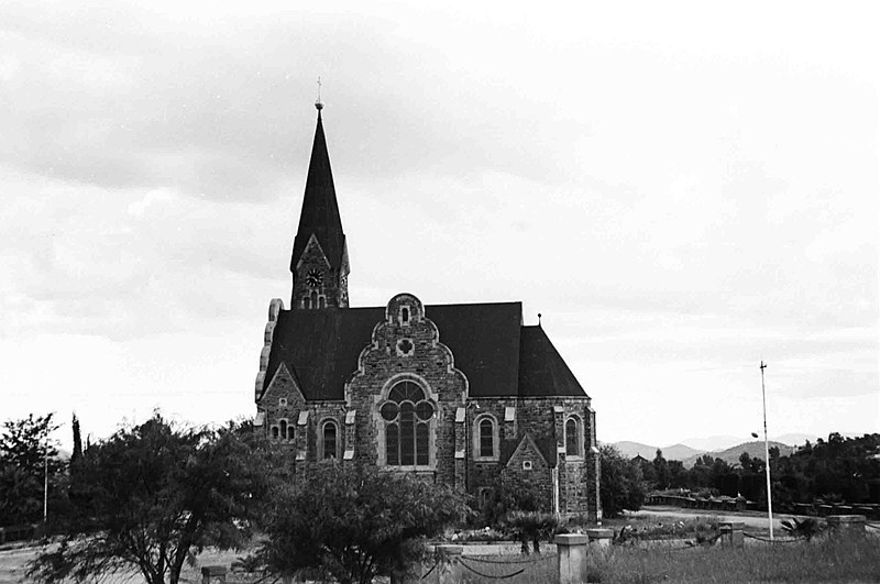 File:Windhuk Christuskirche 1910.jpg