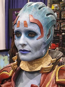 O femelă din specia Asari, cosplay - franciza Mass Effect