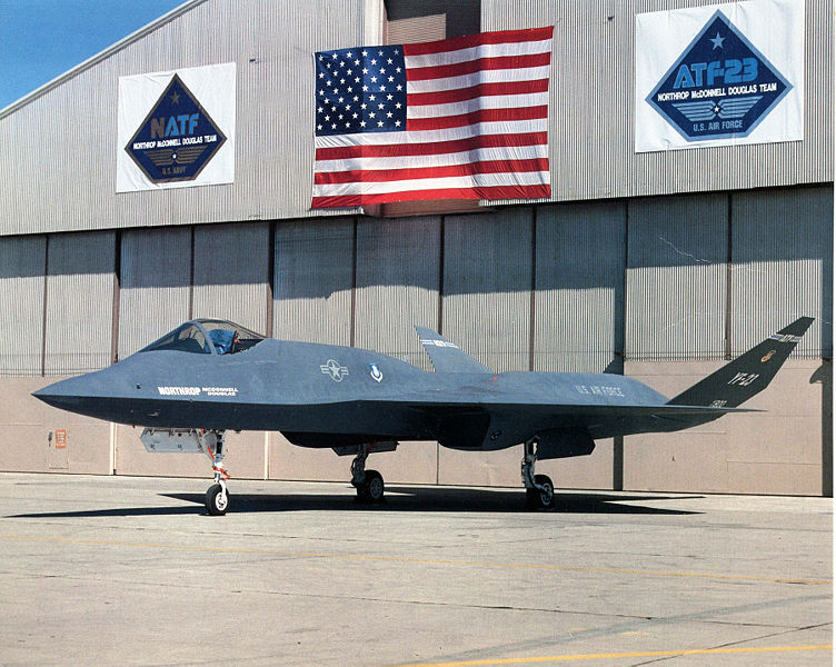 File:YF-23 on side of hangar.jpg