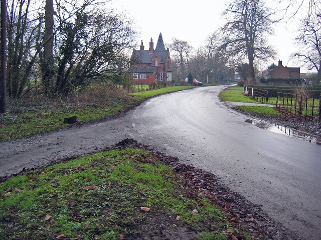 Looking west into Yokefleet from near the Manor House