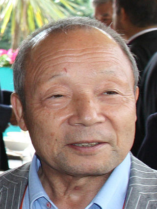 <span class="mw-page-title-main">Yoshiyuki Miyake</span> Japanese weightlifter (born 1945)