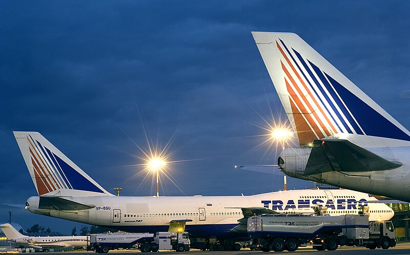 File:"Transaero" B-747 VP-BGU (3108018474).jpg