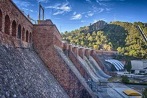 006653 - Embalse de Bolarque (7824942662).jpg