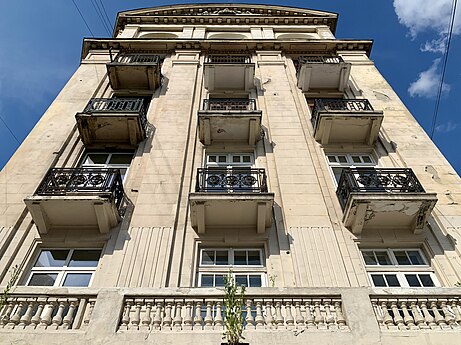 Rosettes on Beaux-Arts balconies of Strada Episcopiei no. 2-4, Bucharest, unknown architect, c.1920