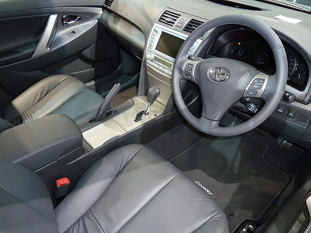 Interior (facelift)