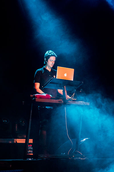 File:20150328 Oberhausen E-Tropolis Vnv Nation 0020.jpg