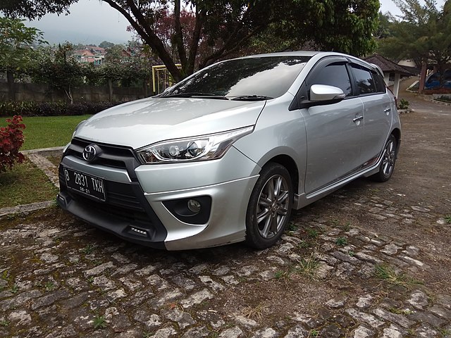 File:2016 Toyota Yaris 1.5 TRD Sportivo (front), Ciater, Subang.jpg