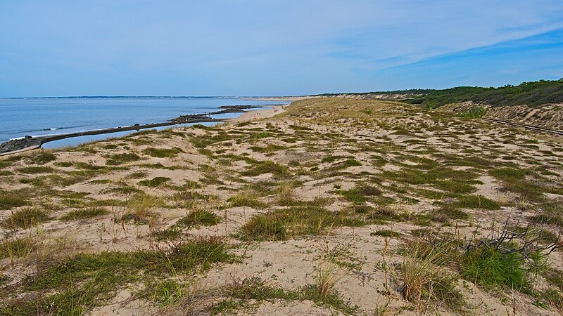 File:2018.09.16.-27-Atlantischer Ozean-Le Verdon-sur-Mer--Naturschwimmbaeder.jpg