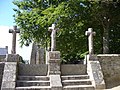 4671. Chapelle Saint-Gonéry-Plougrescant - Three crosses (1595) at the entrance represent Jesus surrounded by good and bad thieves, high steps to protect the dead from demons.  Steffen Heilfort.JPG