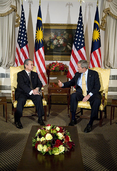 File:Abdullah Badawi with George Bush September 18, 2006.jpg