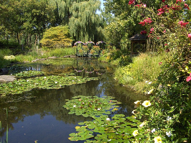 File:Actually, I love september atmosphere. - L'ambiance de septembre m'envoute sans cesse... - panoramio.jpg