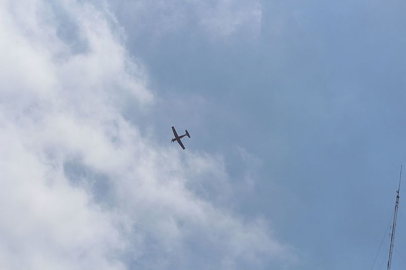 File:Air Force Fly By on Tel Aviv Beach 2017 IMG 2215.JPG