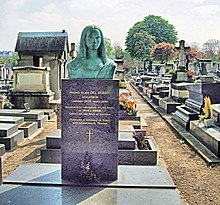 La tumba de Andre Almo Del Debbio en el cementerio de Montparnasse, París, abril de 2014.jpg