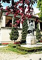 Virgil Fulicea: Statuia lui Andrei Mureşanu, în faţa Teatrului Dramatic din Braşov