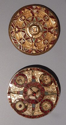 Composite disc brooches Anglo-Saxon disc brooches.jpg