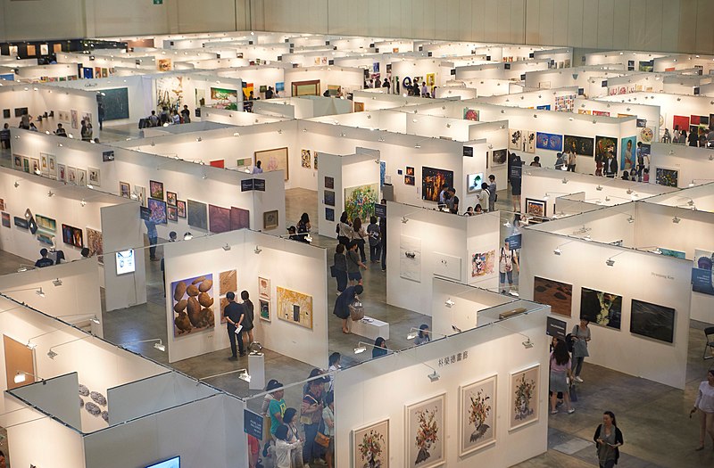 File:Art Busan.jpg