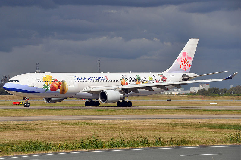 File:B-18311 'Fruit sweet Livery' Airbus A330-302 China Airlines (6601538489).jpg