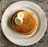 Banana on pancake.jpg