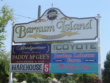 Barnum Island Sign