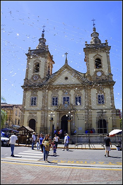 File:Basílica de Nossa Senhora da Conceição Aparecida - Basílica Velha - panoramio.jpg