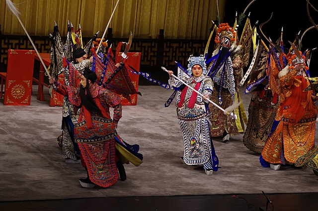 Zhao Yun (center) surrounded by Cao Cao's generals in the Battle of Changban, from a 2015 Peking opera performance by Shanghai Jingju Theatre Company 