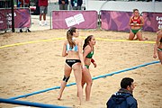 Deutsch: Beachhandball bei den Olympischen Jugendspielen 2018; Tag 5, 10. November 2018; Mädchen, Hauptrunde - Ungarn-Argentinien 1:2 English: Beach handball at the 2018 Summer Youth Olympics at 11 October 2018 – Girls Main Round – Hungary-Argentina 1:2