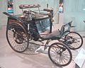 Carl Benz esitles 1894. aastal Velozipedi , mis on ühtlasi esimene mootorsõiduk