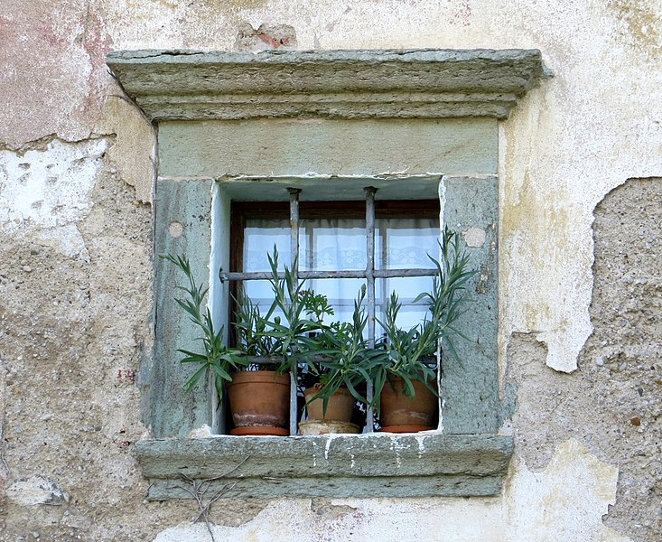 File:Bodesce Slovenia window.jpg