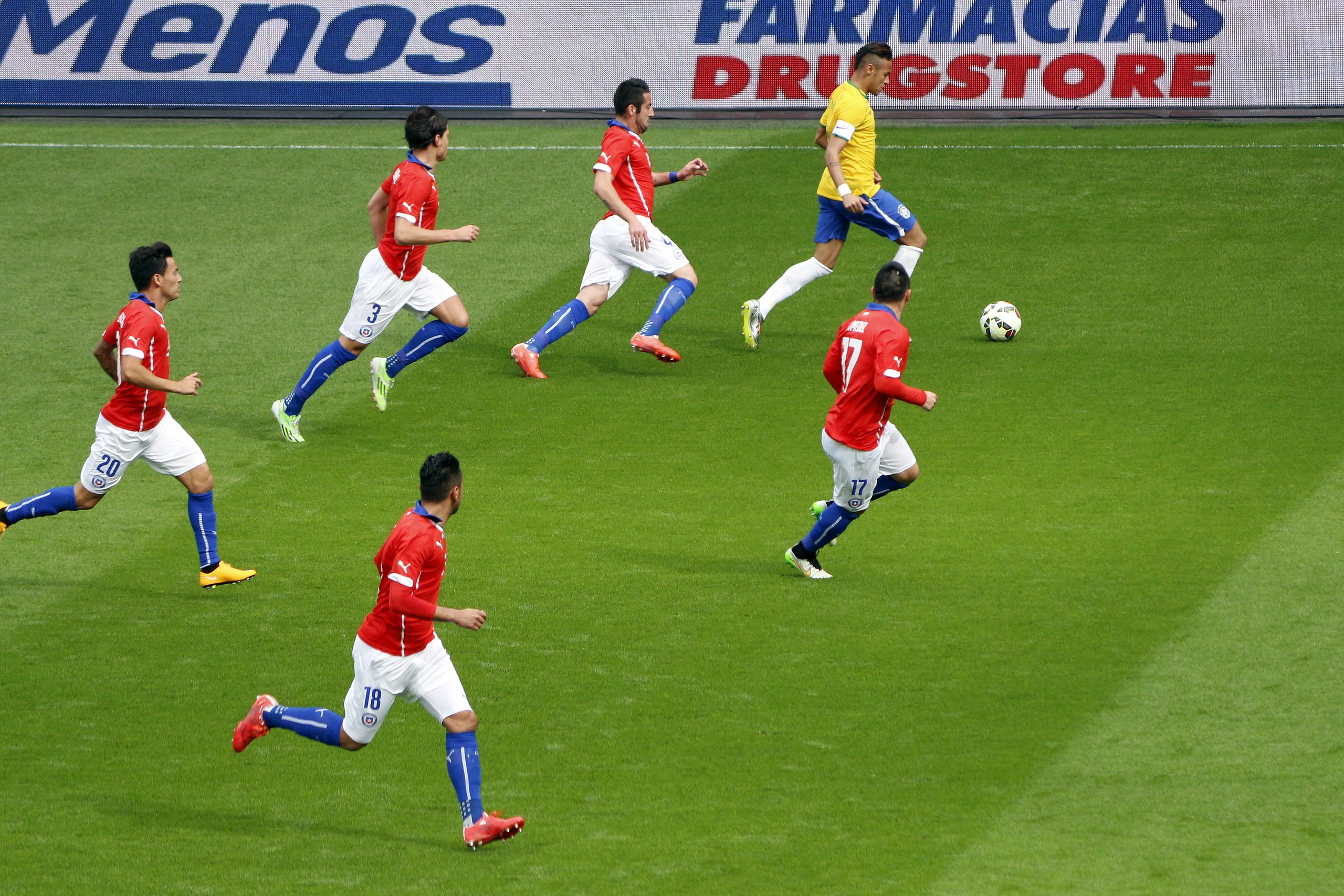 File:Brazil vs Chile (16835909538).jpg - Wikimedia Commons