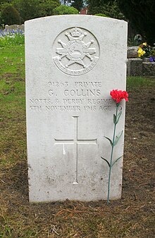 Memorial for G Collins of the Sherwood Foresters, giving the full title of the regiment Bromsgrove cemetery CWGC Collins.jpg