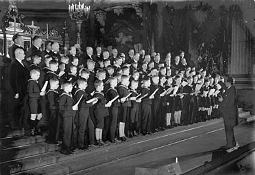Une chorale d'enfants à Berlin en 1932