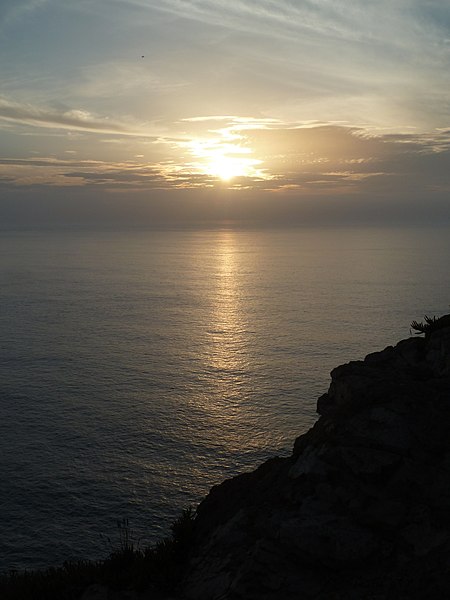 File:Cabo da Roca (22624347135).jpg