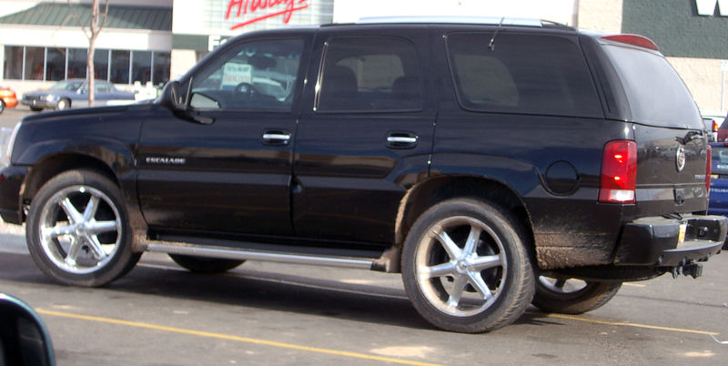 File:Cadillac escalade.jpg