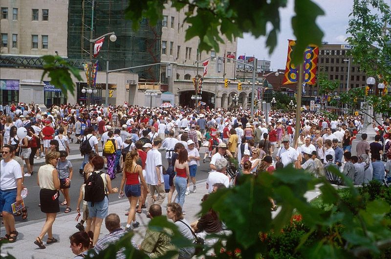 File:Canada Day 2000 Wellington.jpg