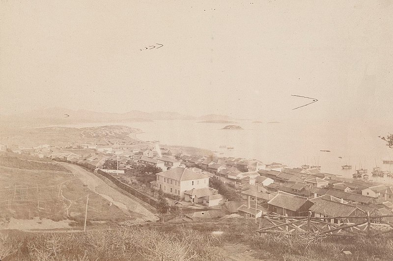 File:Chemulpo (Incheon), 1890.jpg