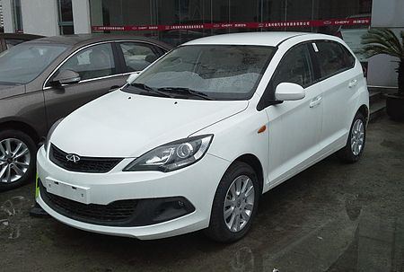 Fail:Chery Fulwin 2 hatch facelift China 2015-04-06.jpg