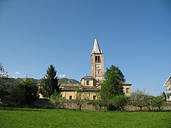Coazze - Chiesa di Santa Maria del Pino laterale.jpg