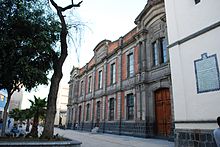 Former convent portion CoeliHospitalDF.JPG