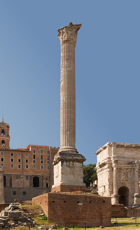 Colonna di Foca Forum Romanum Rome.jpg