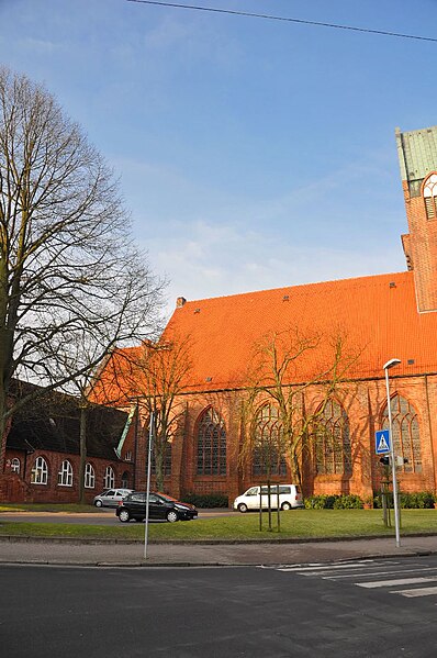 File:Cuxhaven 2013 -St.-Petri-Kirche- by-RaBoe 49.jpg