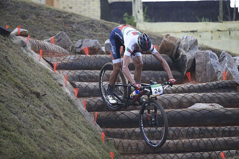 File:Cycling at the 2016 Summer Olympics – Men's cross-country 13.jpg