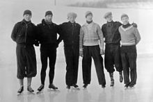 Den norske OL-troppen på skøyter 1932 (0401-05164).jpg