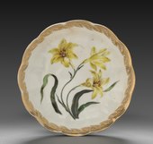 Bowl, part of an English dessert service; circa 1800; porcelain; diameter: 22.8 cm, overall: 5 cm; Cleveland Museum of Art