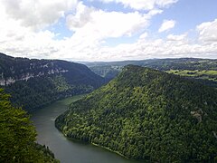 Le lac de Moron depuis les roches de Moron.