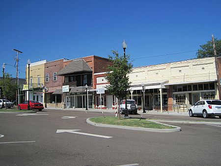 Downtown Camden TN 2012-07-27 016.jpg