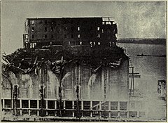 Ontario shahridagi Port Kolborne shahridagi chang portlashi 1919.jpg