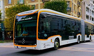 Mercedes-Benz eCitaro G no 343 en circulation dans Rennes.