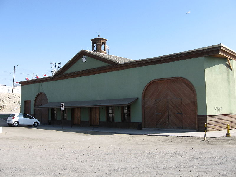 File:Entrada Estación Caldera.JPG