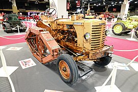 Expoziția tractoarelor Retromobile 2020 (11) .jpg