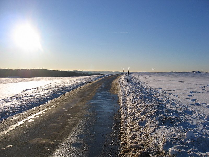 File:FeldeEicken - panoramio.jpg